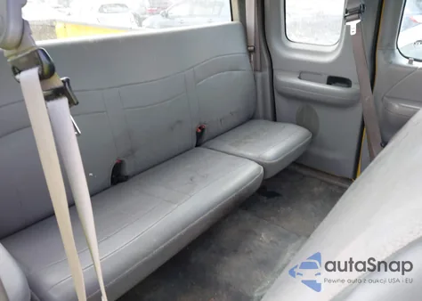 2000 Ford F-150 Lariat/Work Series/Xl/Xlt из США, поврежденный, VIN 1FTRX18W0YKB28000